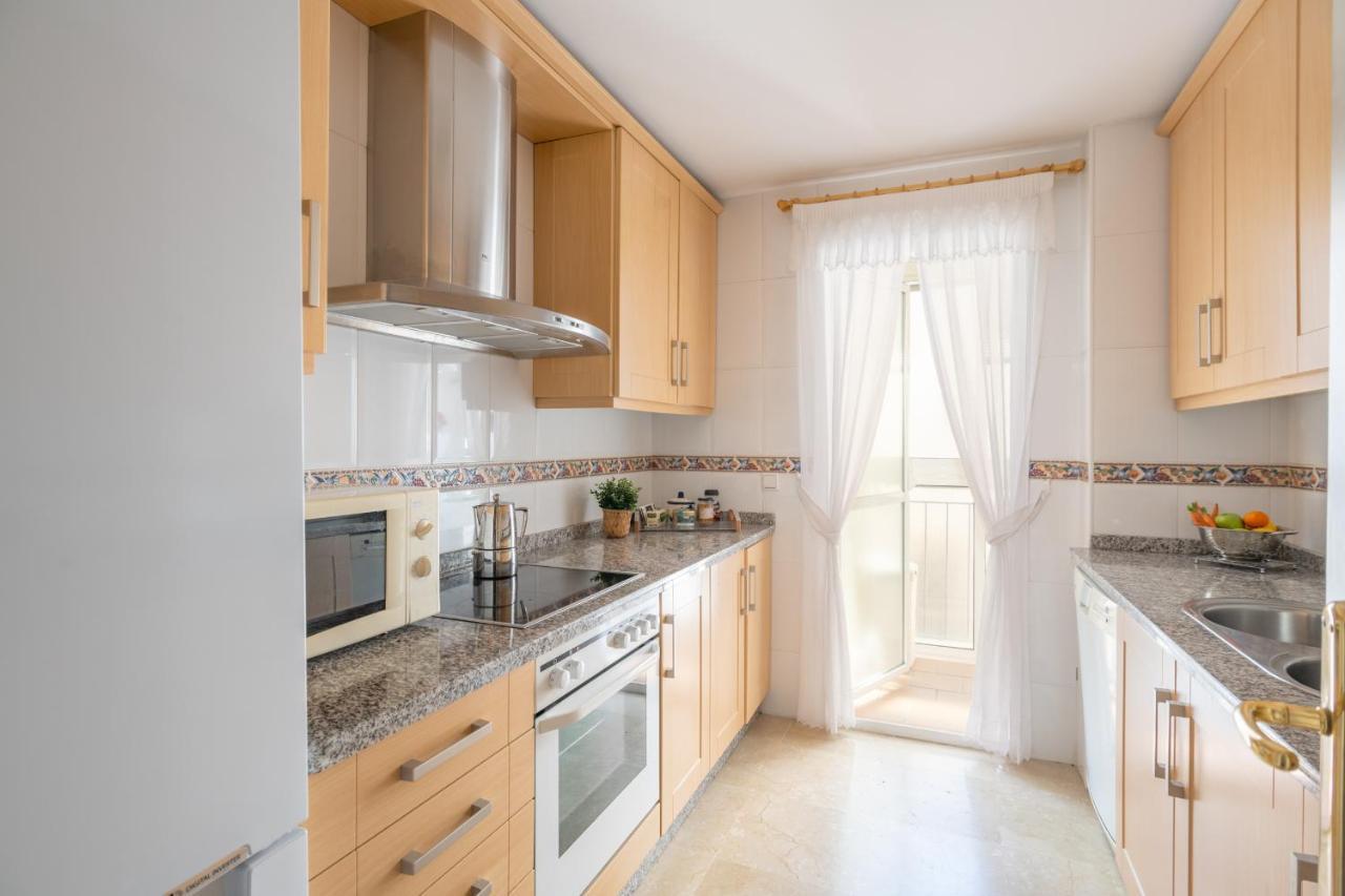 Atico 2 Terrazas Junto Al Mar By Rent Me Apartment Estepona Exterior photo