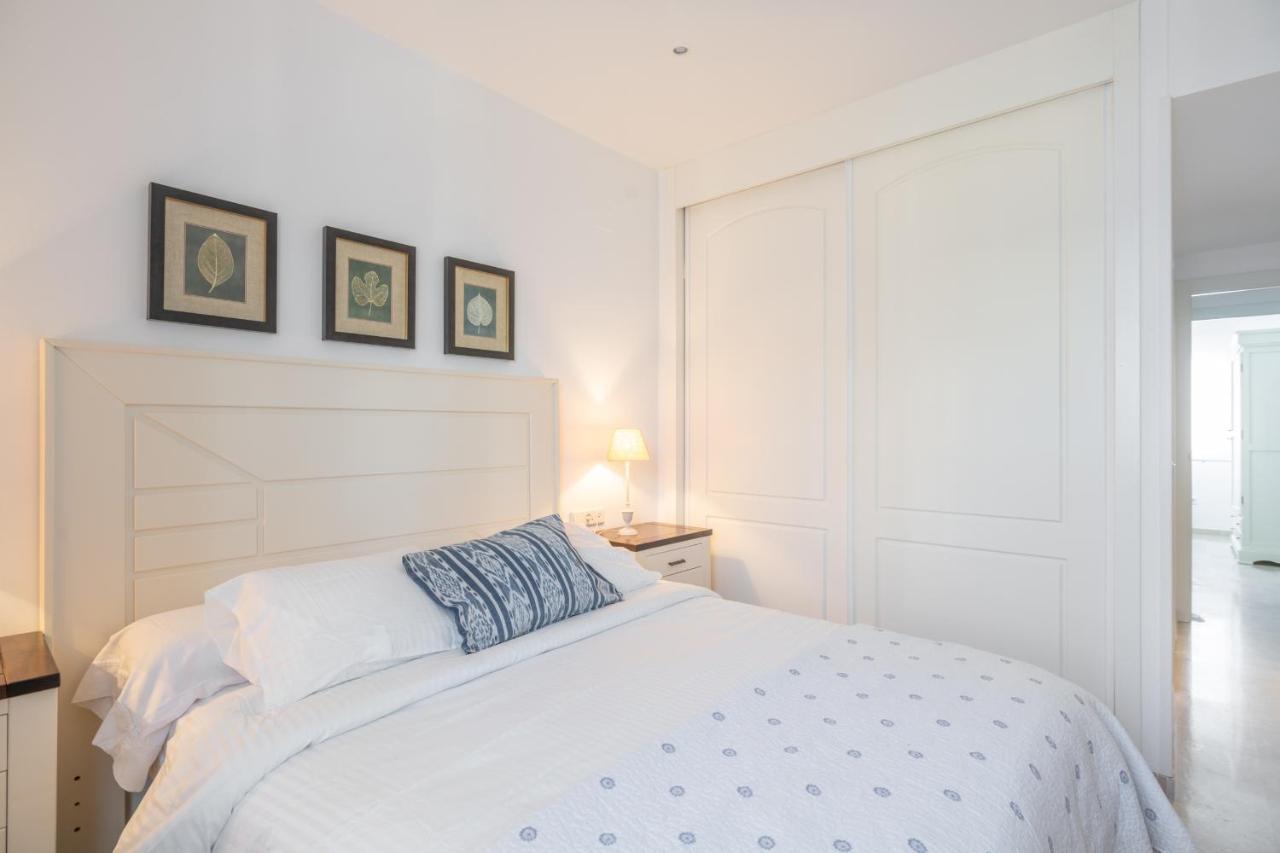 Atico 2 Terrazas Junto Al Mar By Rent Me Apartment Estepona Exterior photo